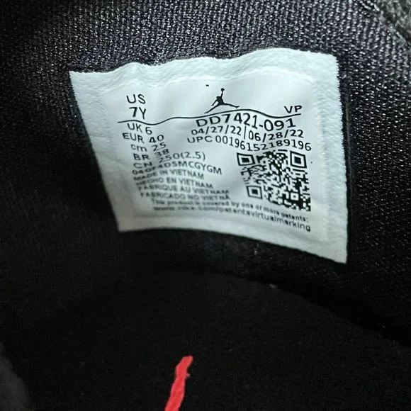 Nike Air Jordan 37 XXXVII Basketball Shoes Black DD7421-091 NEW GS 7Y / WMNS 8.5 - Picture 11 of 11